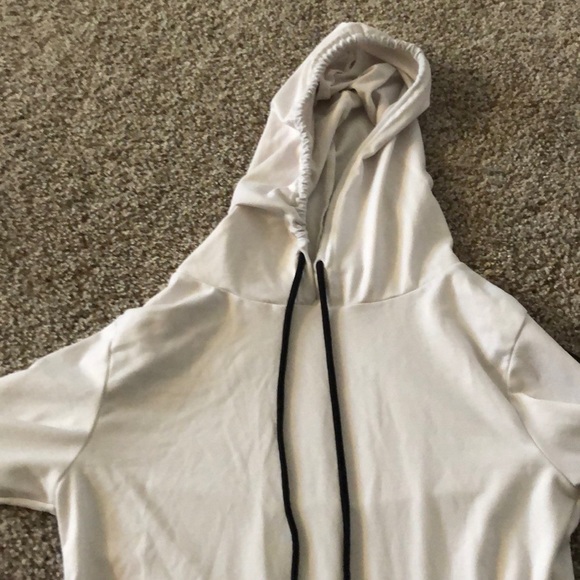 athletic sweater - Picture 1 of 1